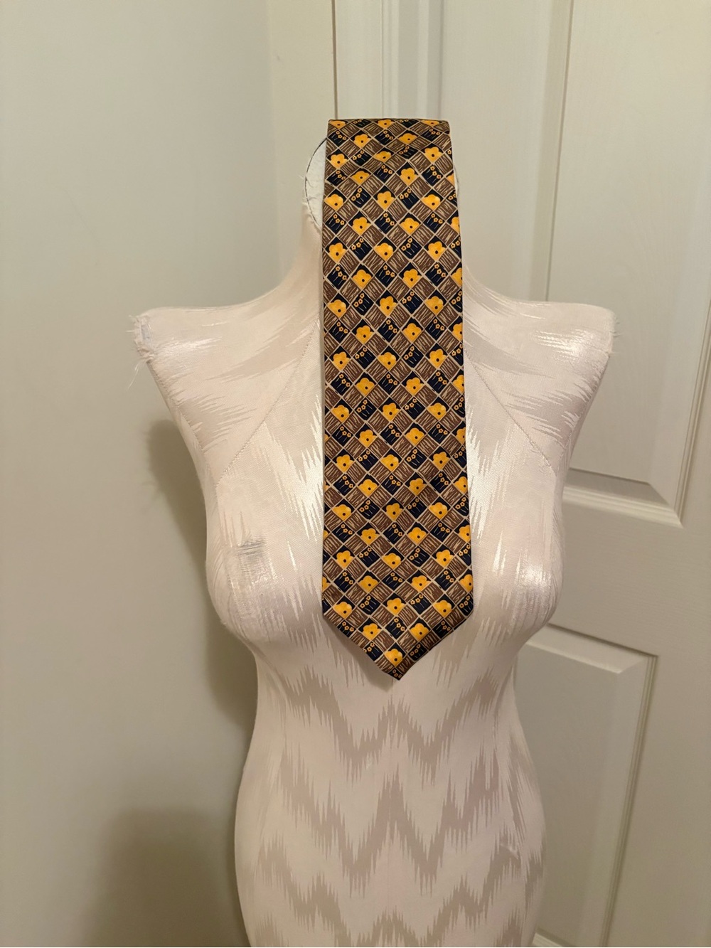 Ungaro vintage Men's Yellow and Black Geometric Pattern Tie